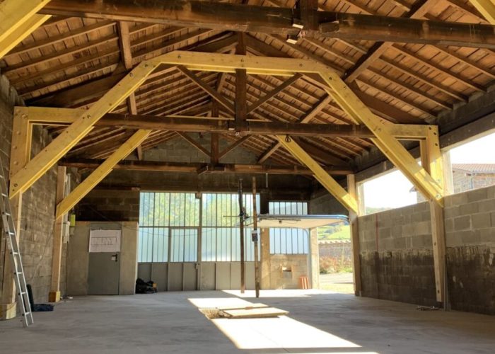 ferme traditionnelle C2C Charpentier couvreur zingueur lyon