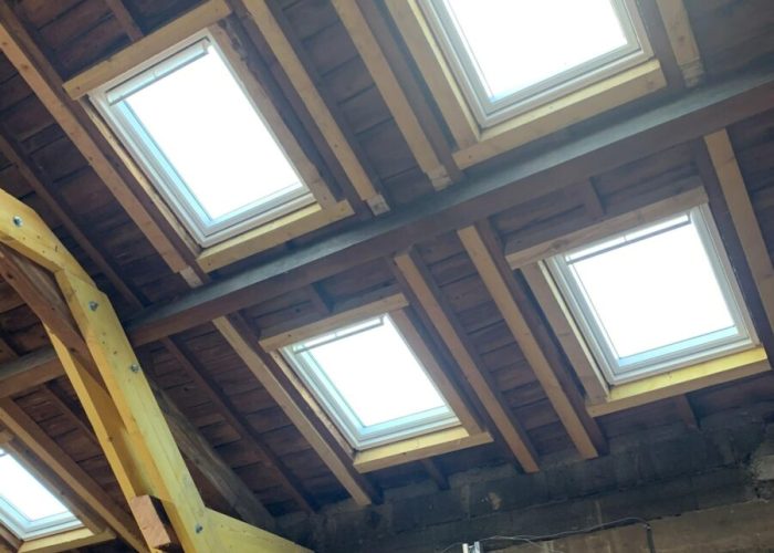 pose de Velux C2C Charpentier couvreur zingueur lyon